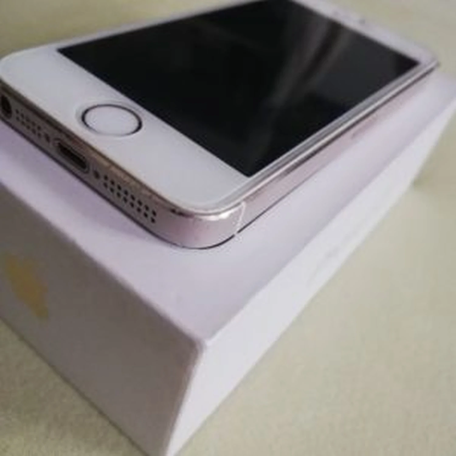 Apple iPhone 5s